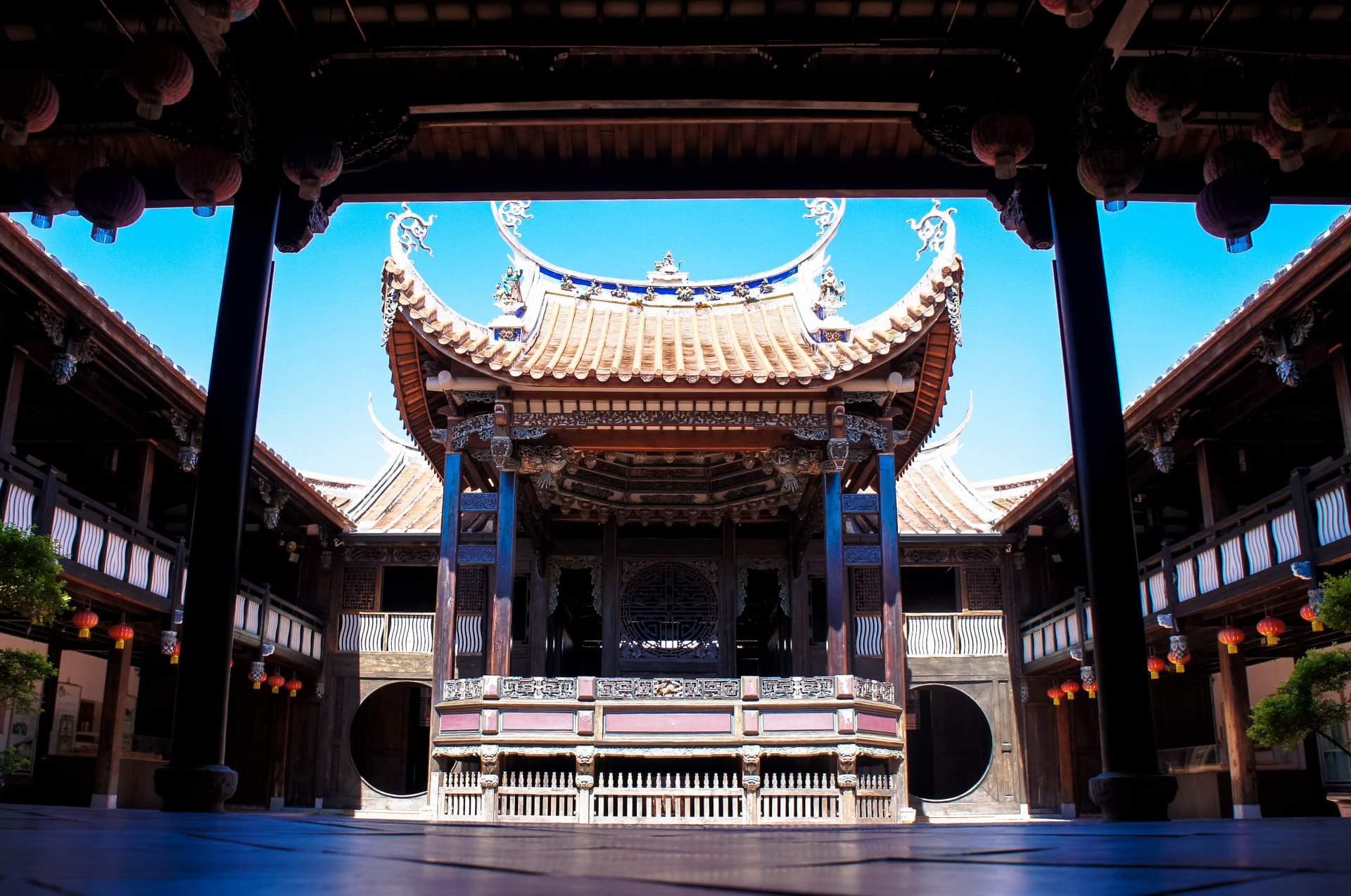 南投★走讀台灣近代史五大家族人文知性導覽★