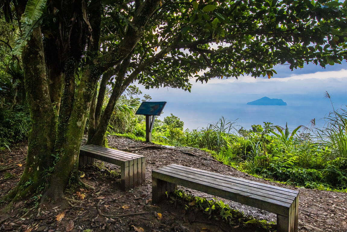 【8人小巴】新北★淡蘭古道消暑仙境★